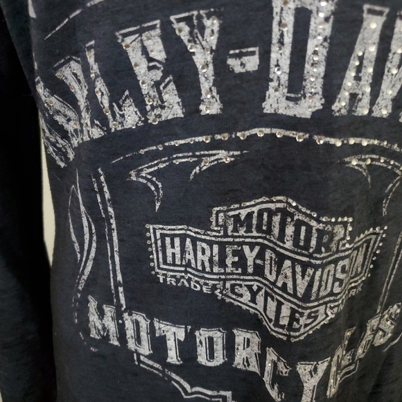 Harley Davidson long sleeve thin tee. Size Medium - Picture 3 of 5